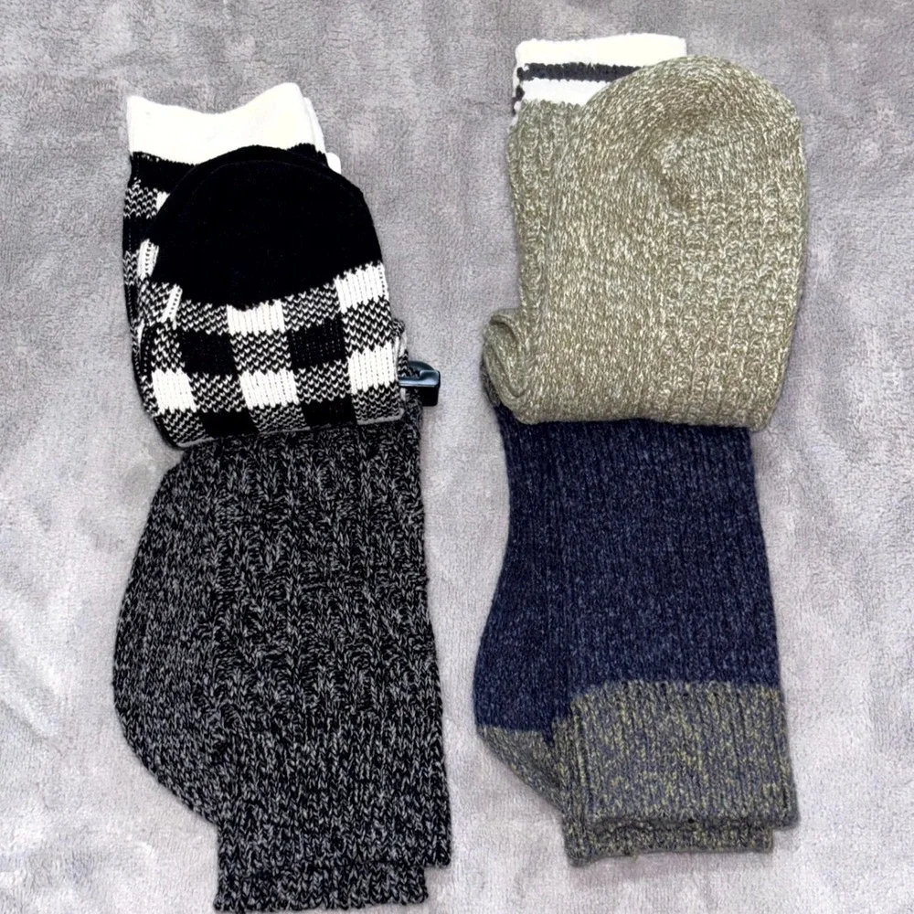 Muk Luks Cozy Up Your Life Crew Height Socks‎ Womens OS (6-11) Plaid 4 Pair Pack